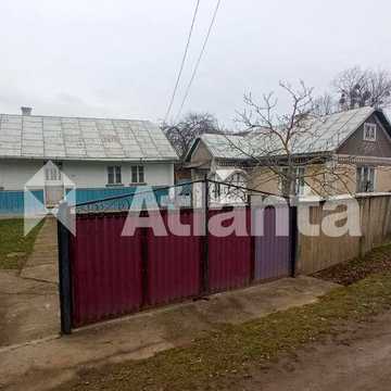 Будинок в с. Михальча