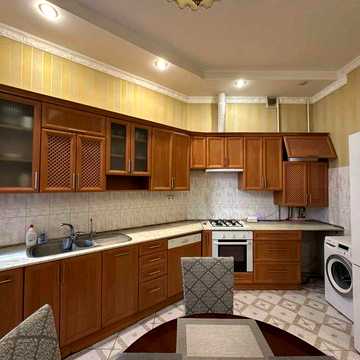 Оренда 3 кім квартири, вул Шептицьких, ближній центр