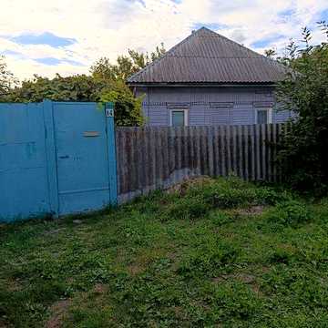 Будинок продаж,в селі