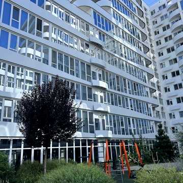 Сдам новую квартиру ЖК Море с газовым отоплением собственник
