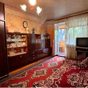 Продам1-к. изолированную квартиру Проспект Науки, рядом Метро