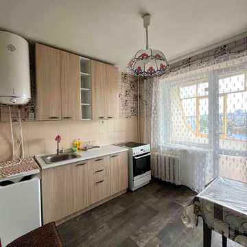 Слави бульв., 10