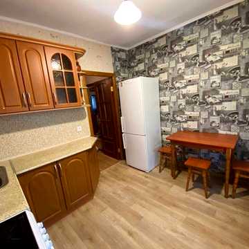 Оренда 3 кімнатної квартири метро Теремки, вул. Ак. Заболотного, власник