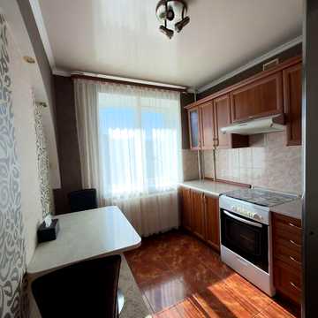 Продаж 2к Квартира Романа Шухевича (Курчатова) вулиця