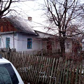 продам будинок Залізничне