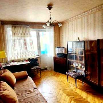 Продам 2 комнатную квартиру Салтовка ТРК Украина.