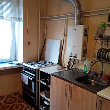 Продаж 3 кімнатної квартири на Корбутівці