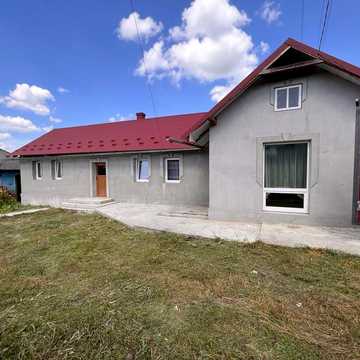 Будинок в селі Прикмище(є вода, газ, світло та септик)