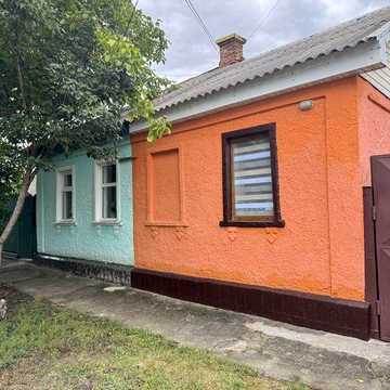 Продається пів будинку район Миколаівки поруч з Короленка