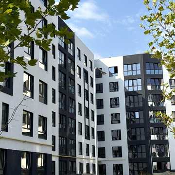 Продам 1к квартиру біля набережної!Газифікований будинок.Без комісії для покупців.Підходить під державні програми сертифікат, ваучер!Є розтермінування