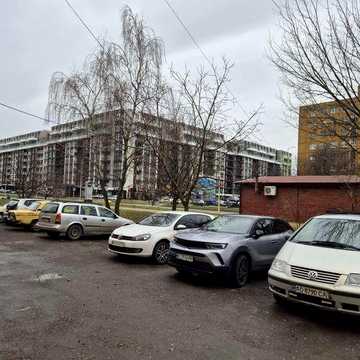 Здається в орееду  затиопа квартира поблизу Токіо для Дівчат