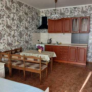 Продам 1к.студию на Левитана/Небесной сотни