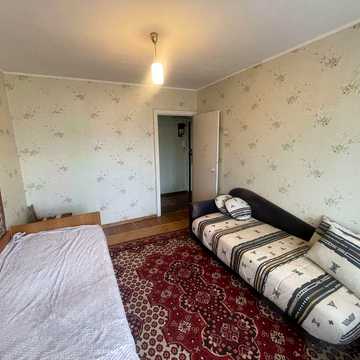 Оренда затишна 3-кімнатна квартира Березняки вул. Березняківська, 38А 70м2 4й поверх ГАЗ поруч парк озеро Тельбін Дніпровська набережна Лівобережна