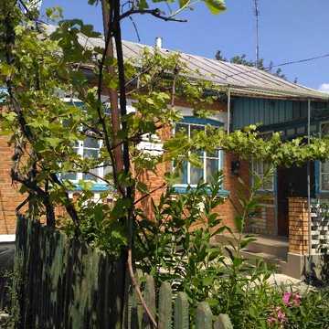 Дом в смт. Теплик