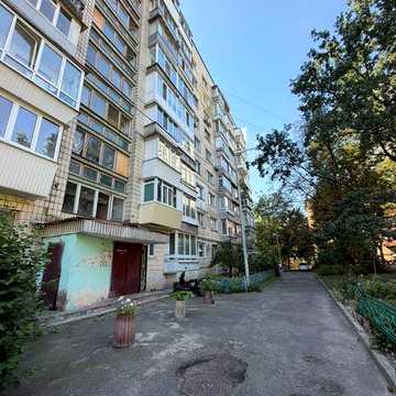 10 хв пішки до м. Житомирська!! Продаж 1кім. Квартири 44,3м2,пр-т Берестейський 116А