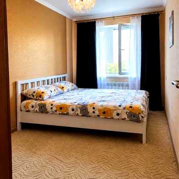 Продам 2-кім. квартиру ж.м.Червоний Камінь   Макдональдс