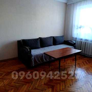 Продам 2х кімнатну квартиру біля 5 лікарні