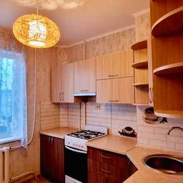 Сучасна квартира на Таврійському . Ліфт працює .