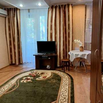 Оренда квартири на Соцмісті