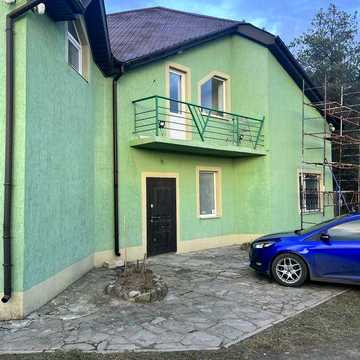 Приватний будинок