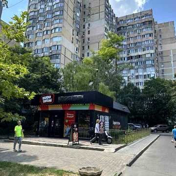 Сдам свою 3-х комнатную квартиру на ул. Ак. Королёва 74/Б. Долгосрочно.