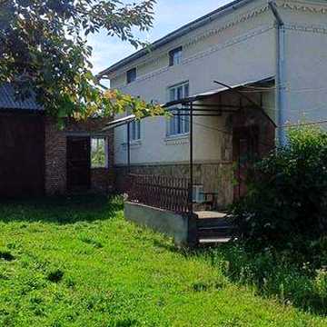 Продається приватний будинок  за програмою є Оселя