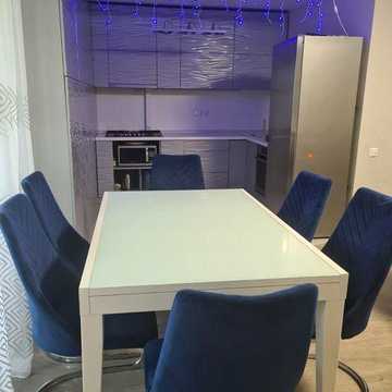 Продам квартиру 126 кв.м в центре на 3 этаже!