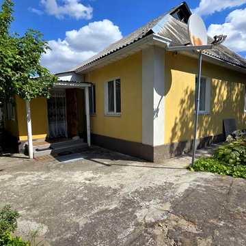 Здається півбудинку в районі РОЗВИЛКИ