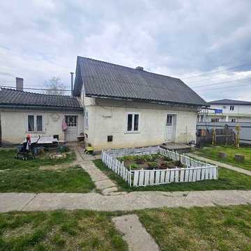 Продаж будинку  в с.Великий Кучурів