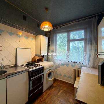 3-кімнатна квартира / Черемушки / 62 м² / Хороший стан