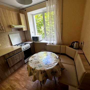 Сдам 2 ком квартиру