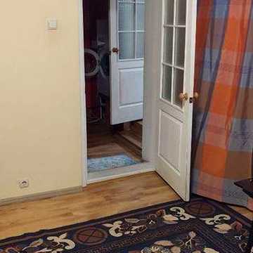 Долгосрочная аренда двухкомнатной  квартиры, Одесса, ул. Раскидайловская угол Дальницкой (район автовоказала)