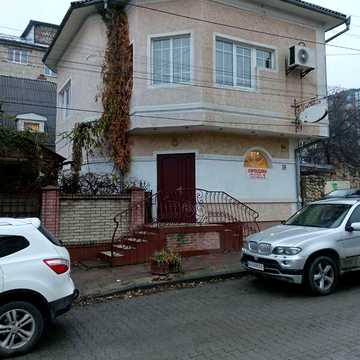 Продаж 3к Дім Білоусова Василя вулиця