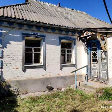 Будинок з газовим та твердопаливним опаленням, ділянка 70 сот чорнозему, с. Бакай