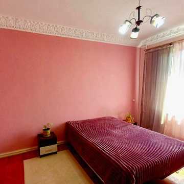 Сдаётся 2х ком-я квартира на ул. Спиридоновская дом 6