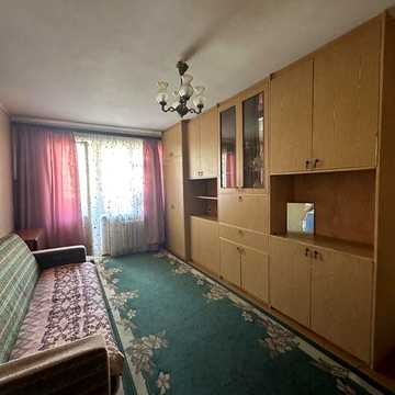 Оренда 1-кім. квартири вул. Богдана Нікітіна (Льонокомбінатівська)