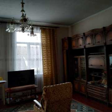 Квартира більше 100кв