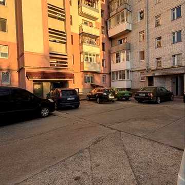 Продаж 3-кімнатної квартири, 61 м², вул. Даньшина, 52А