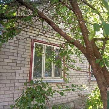 Продам просторий будинок в м.Знам'янці Кіровоградської області,біля вокзалу