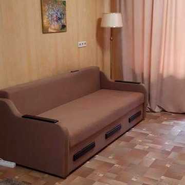 дам 1к.кв. Сахарова/Высоцкого