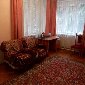 Здаю 1-но кімнатну квартиру вул Тютюнників
