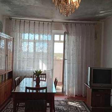 Продаж 4-х кімнатної квартири на мкрн. Східний 2, Парк Щастя