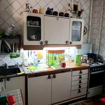 Продаю 3к/кв пр.Центральный ( Ценр.рынок),4/5,65/44/7 ,37000$