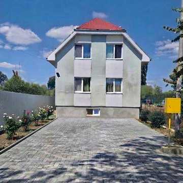 4 ОДНОКІМНАТНІ КВАРТИРИ в одному будинку