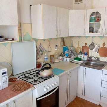 Здам 2-х. кімнатну квартиру. Проспект Науки 27. м. Деміївська 20 хв. пішки.
