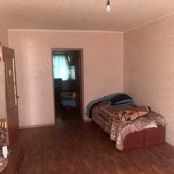 Продам 2комн квартиру пр.Поля 131б верх