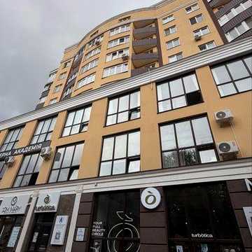 Здам 2-о кімнатну квартиру в центрі міста , новий ремонт