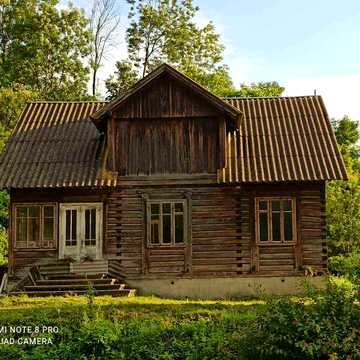 Продається дерев'яний будинок (під демонтаж та перевезення)