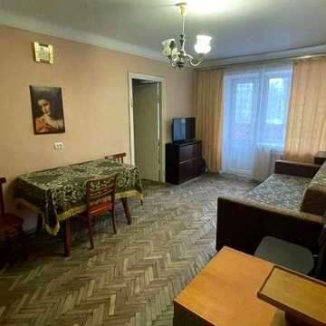 сдам 3-к.квартиру с мебелью и техникой, метро Дорогожичи 5 минут