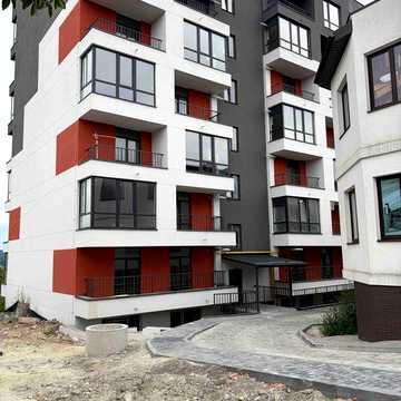 Продаж 2-ох кім. кв. в центрі Винник вул. Галицька ЖК Зелений двір